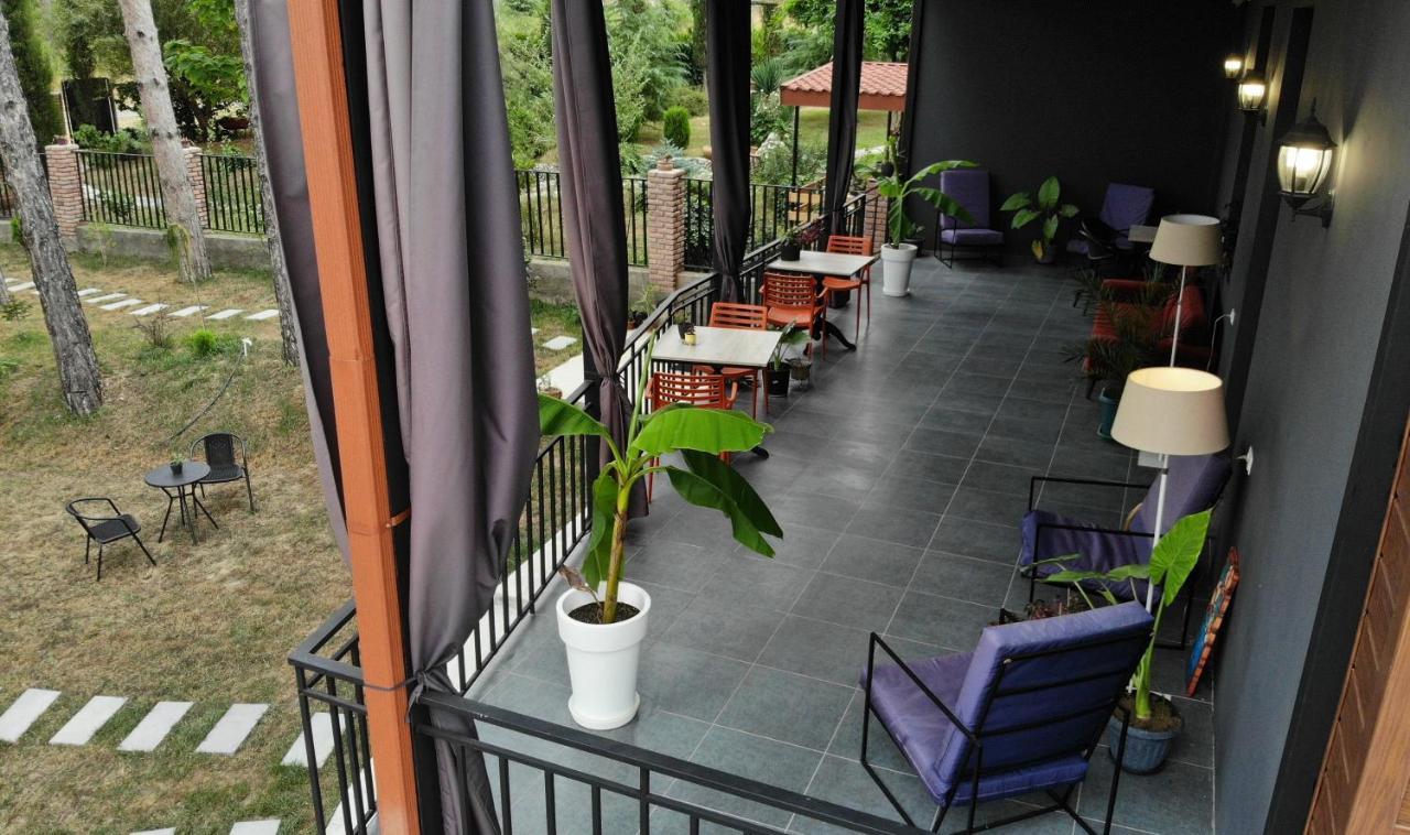 Hotel Უცხო-Utskho Telawi Exterior foto